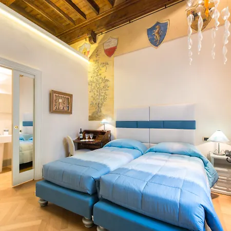 N.15 Santori Luxury Hotel Lucca