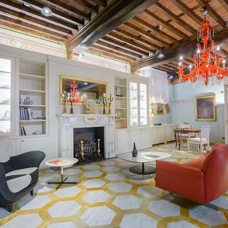 N.15 Santori Luxury Hotel Lucca