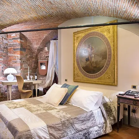 N.15 Santori Luxury 3* Lucca