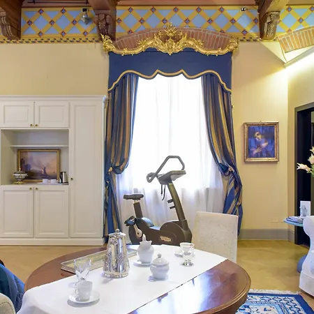 N.15 Santori Luxury 3* Lucca